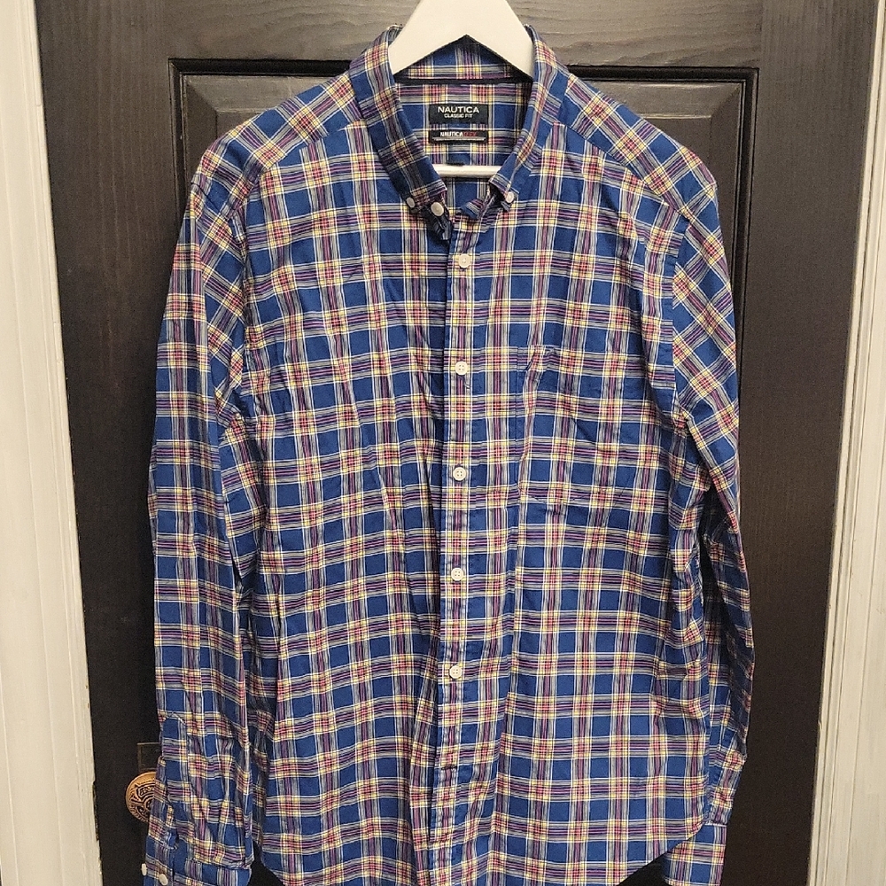 Nautica Men's Multicolor Plaid Button-Down Shirt